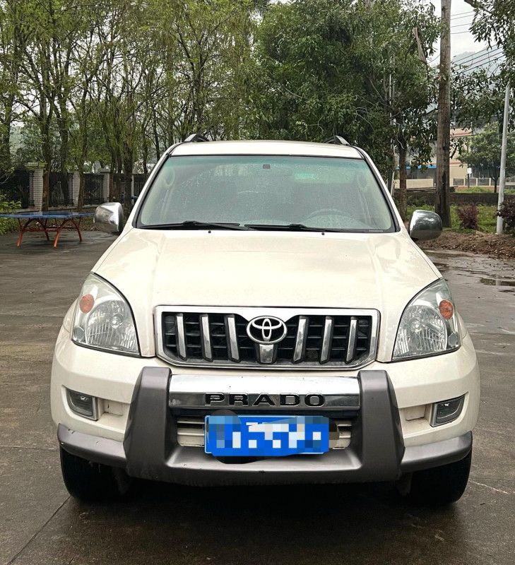 Toyota Prado modèle 2002 (importée) 2.7L 4x4 Automatique - voiture d’occasion